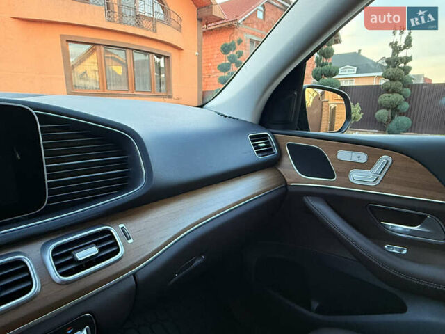 Черный Мерседес ГЛЕ-Класс, объемом двигателя 2.93 л и пробегом 94 тыс. км за 67000 $, фото 45 на Automoto.ua