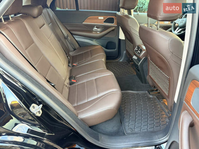 Черный Мерседес ГЛЕ-Класс, объемом двигателя 2.93 л и пробегом 94 тыс. км за 67000 $, фото 56 на Automoto.ua