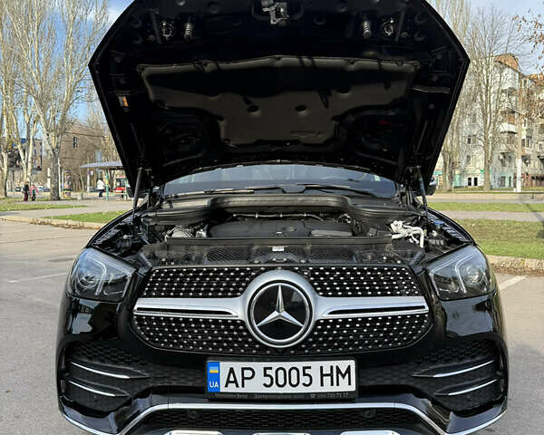 Черный Мерседес ГЛЕ-Класс, объемом двигателя 1.95 л и пробегом 76 тыс. км за 69500 $, фото 2 на Automoto.ua