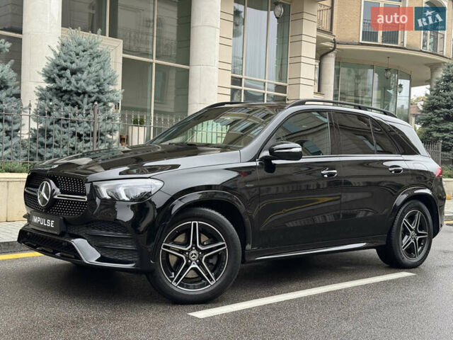 Черный Мерседес ГЛЕ-Класс, объемом двигателя 1.95 л и пробегом 65 тыс. км за 77700 $, фото 3 на Automoto.ua