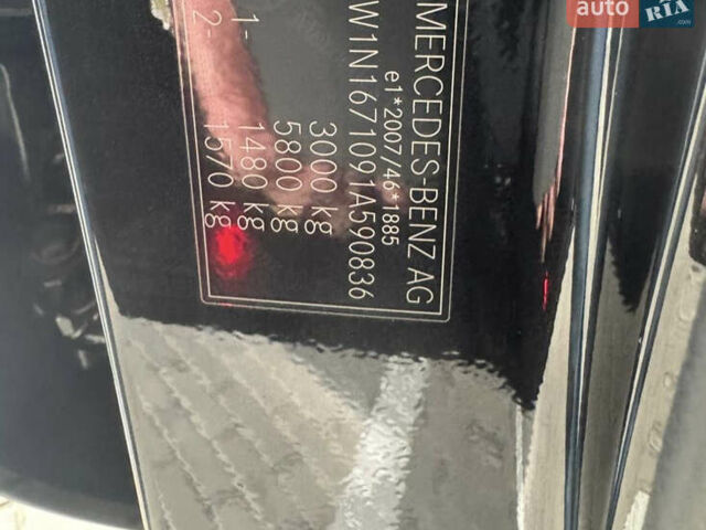 Чорний Мерседес ГЛЕ-Клас, об'ємом двигуна 1.95 л та пробігом 110 тис. км за 64000 $, фото 36 на Automoto.ua