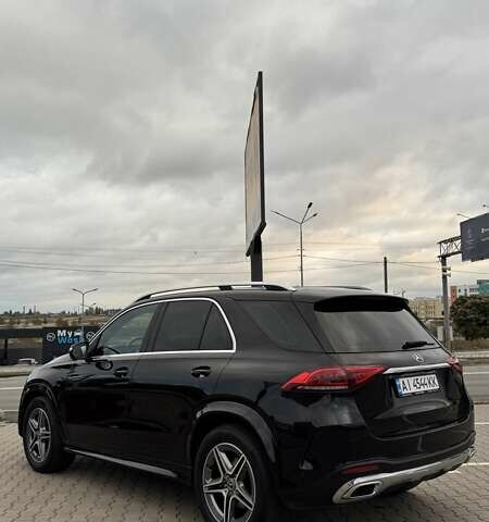 Мерседес ГЛЕ-Клас 2021 у Софіївська Борщагівка на Automoto.ua Чорний Мерседес ГЛЕ-Клас, об'ємом двигуна 1.95 л та пробігом 60 тис. км за 63000 $, фото 3 на Automoto.ua