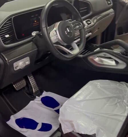 Черный Мерседес ГЛЕ-Класс, объемом двигателя 1.95 л и пробегом 78 тыс. км за 67000 $, фото 13 на Automoto.ua