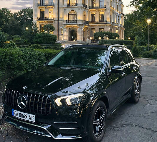 Черный Мерседес ГЛЕ-Класс, объемом двигателя 1.95 л и пробегом 50 тыс. км за 77999 $, фото 1 на Automoto.ua