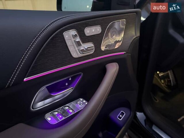 Черный Мерседес ГЛЕ-Класс, объемом двигателя 3 л и пробегом 29 тыс. км за 99000 $, фото 45 на Automoto.ua