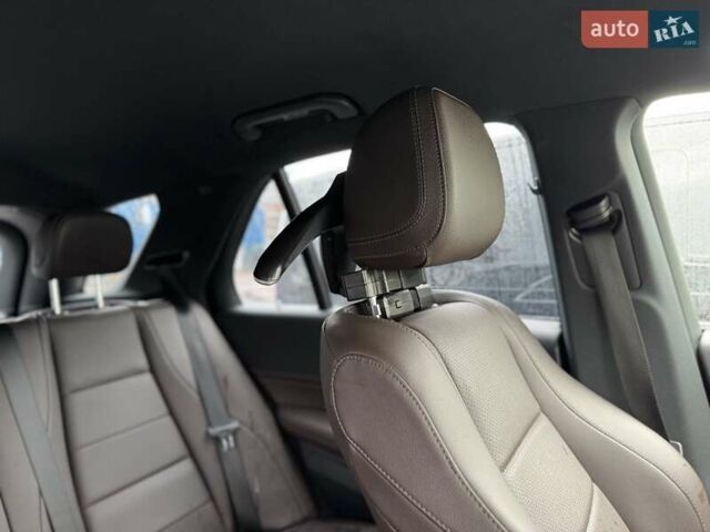Черный Мерседес ГЛЕ-Класс, объемом двигателя 1.95 л и пробегом 182 тыс. км за 57500 $, фото 16 на Automoto.ua