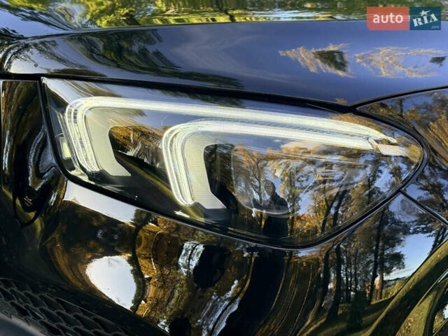 Мерседес ГЛЕ-Класс 2022 в Киеве на Automoto.ua Черный Мерседес ГЛЕ-Класс, объемом двигателя 2.93 л и пробегом 78 тыс. км за 80000 $, фото 3 на Automoto.ua