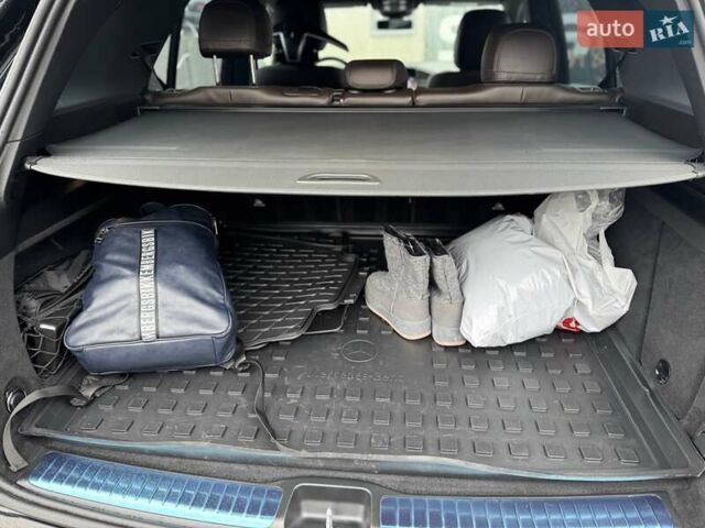 Черный Мерседес ГЛЕ-Класс, объемом двигателя 2 л и пробегом 182 тыс. км за 56000 $, фото 6 на Automoto.ua