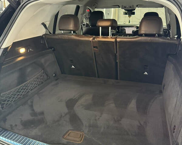 Черный Мерседес ГЛЕ-Класс, объемом двигателя 1.99 л и пробегом 76 тыс. км за 75000 $, фото 31 на Automoto.ua