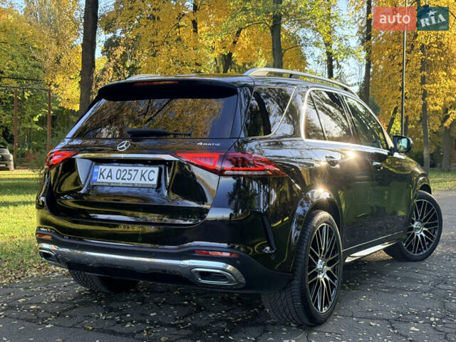 Мерседес ГЛЕ-Класс 2022 в Киеве на Automoto.ua Черный Мерседес ГЛЕ-Класс, объемом двигателя 2.93 л и пробегом 78 тыс. км за 80000 $, фото 37 на Automoto.ua