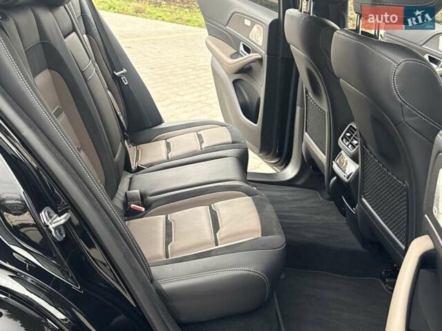 Черный Мерседес ГЛЕ-Класс, объемом двигателя 3 л и пробегом 29 тыс. км за 91000 $, фото 66 на Automoto.ua