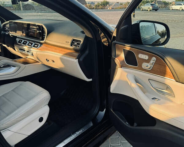 Чорний Мерседес ГЛЕ-Клас, об'ємом двигуна 1.95 л та пробігом 67 тис. км за 71999 $, фото 18 на Automoto.ua