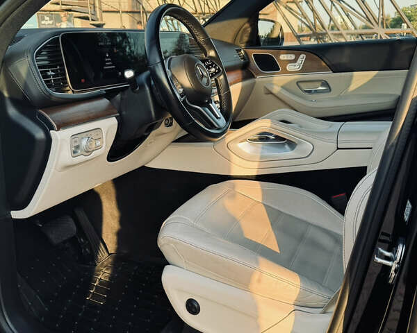 Чорний Мерседес ГЛЕ-Клас, об'ємом двигуна 1.95 л та пробігом 67 тис. км за 71999 $, фото 12 на Automoto.ua