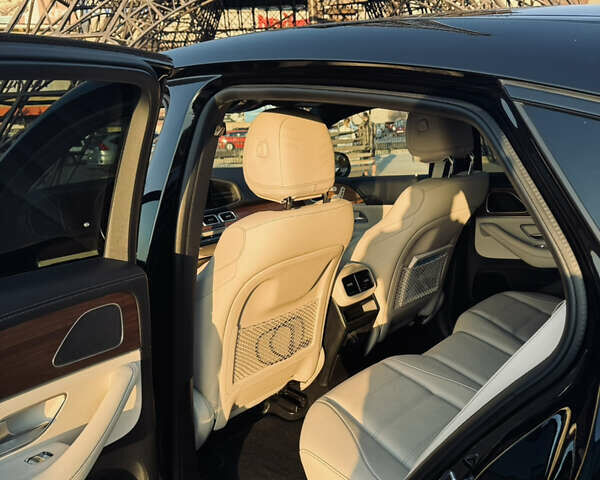 Чорний Мерседес ГЛЕ-Клас, об'ємом двигуна 1.95 л та пробігом 67 тис. км за 71999 $, фото 17 на Automoto.ua