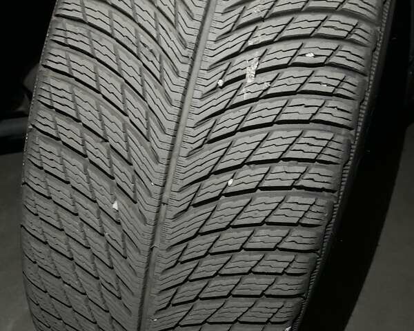 Черный Мерседес ГЛЕ-Класс, объемом двигателя 1.95 л и пробегом 46 тыс. км за 88000 $, фото 1 на Automoto.ua