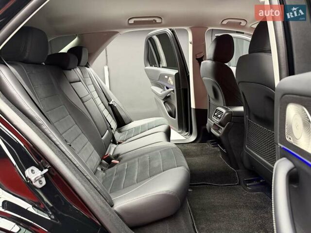 Черный Мерседес ГЛЕ-Класс, объемом двигателя 2 л и пробегом 90 тыс. км за 68900 $, фото 47 на Automoto.ua