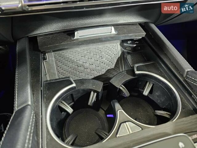 Чорний Мерседес ГЛЕ-Клас, об'ємом двигуна 1.95 л та пробігом 87 тис. км за 89999 $, фото 25 на Automoto.ua