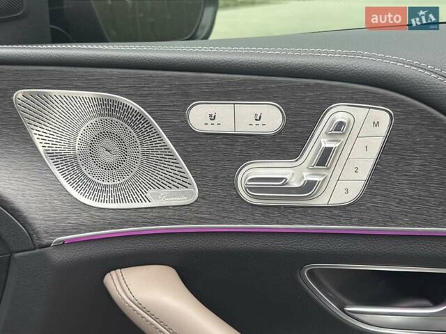 Черный Мерседес ГЛЕ-Класс, объемом двигателя 3 л и пробегом 29 тыс. км за 91000 $, фото 57 на Automoto.ua