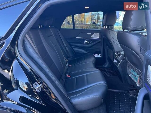 Черный Мерседес ГЛЕ-Класс, объемом двигателя 1.95 л и пробегом 73 тыс. км за 99990 $, фото 10 на Automoto.ua