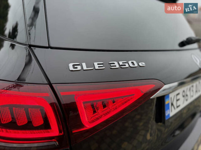 Черный Мерседес ГЛЕ-Класс, объемом двигателя 1.99 л и пробегом 32 тыс. км за 78999 $, фото 26 на Automoto.ua