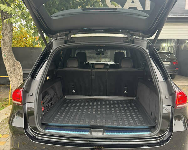 Черный Мерседес ГЛЕ-Класс, объемом двигателя 3 л и пробегом 29 тыс. км за 105000 $, фото 6 на Automoto.ua