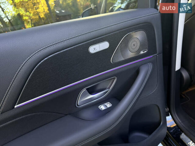 Мерседес ГЛЕ-Класс 2022 в Киеве на Automoto.ua Черный Мерседес ГЛЕ-Класс, объемом двигателя 2.93 л и пробегом 78 тыс. км за 80000 $, фото 42 на Automoto.ua