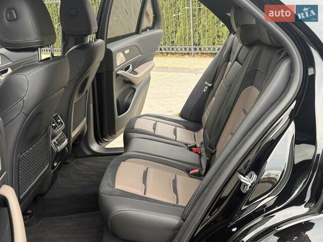 Черный Мерседес ГЛЕ-Класс, объемом двигателя 3 л и пробегом 29 тыс. км за 91000 $, фото 48 на Automoto.ua