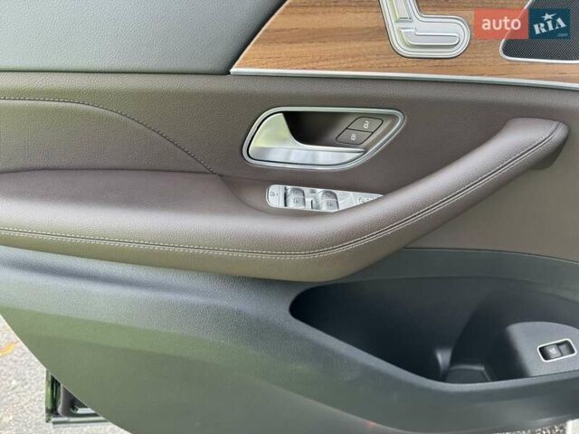 Черный Мерседес ГЛЕ-Класс, объемом двигателя 2 л и пробегом 182 тыс. км за 56000 $, фото 28 на Automoto.ua