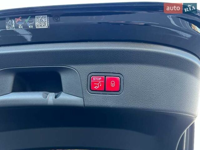 Черный Мерседес ГЛЕ-Класс, объемом двигателя 1.95 л и пробегом 73 тыс. км за 99990 $, фото 30 на Automoto.ua