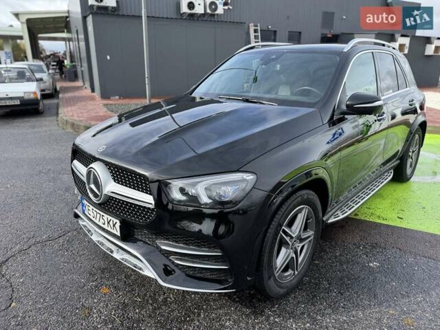 Черный Мерседес ГЛЕ-Класс, объемом двигателя 2 л и пробегом 182 тыс. км за 56000 $, фото 37 на Automoto.ua