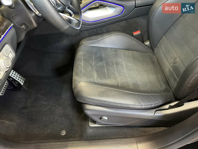 Черный Мерседес ГЛЕ-Класс, объемом двигателя 2 л и пробегом 117 тыс. км за 76500 $, фото 26 на Automoto.ua