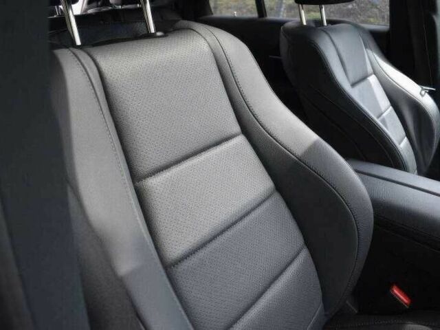 Черный Мерседес ГЛЕ-Класс, объемом двигателя 2 л и пробегом 37 тыс. км за 22850 $, фото 12 на Automoto.ua