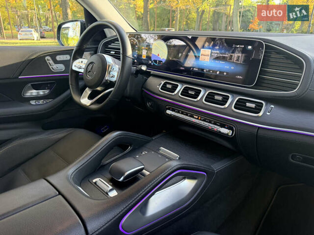 Мерседес ГЛЕ-Класс 2022 в Киеве на Automoto.ua Черный Мерседес ГЛЕ-Класс, объемом двигателя 2.93 л и пробегом 78 тыс. км за 80000 $, фото 26 на Automoto.ua