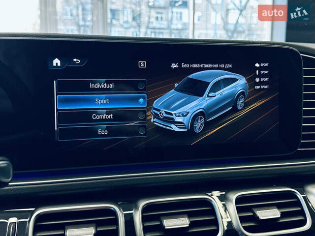 Черный Мерседес ГЛЕ-Класс, объемом двигателя 2 л и пробегом 117 тыс. км за 76500 $, фото 42 на Automoto.ua