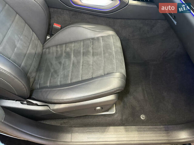 Черный Мерседес ГЛЕ-Класс, объемом двигателя 2 л и пробегом 117 тыс. км за 76500 $, фото 64 на Automoto.ua