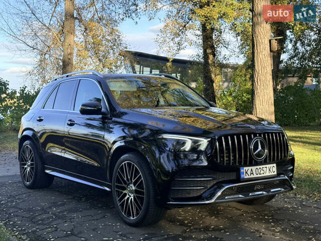 Мерседес ГЛЕ-Класс 2022 в Киеве на Automoto.ua Черный Мерседес ГЛЕ-Класс, объемом двигателя 2.93 л и пробегом 78 тыс. км за 80000 $, фото 46 на Automoto.ua
