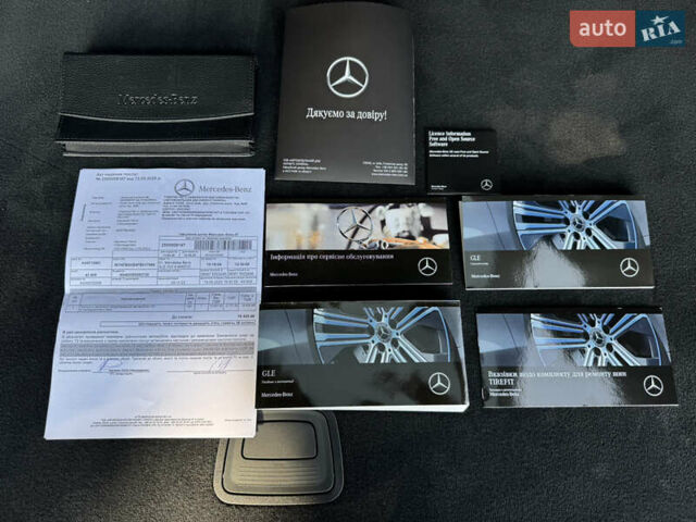 Черный Мерседес ГЛЕ-Класс, объемом двигателя 1.99 л и пробегом 43 тыс. км за 89999 $, фото 16 на Automoto.ua