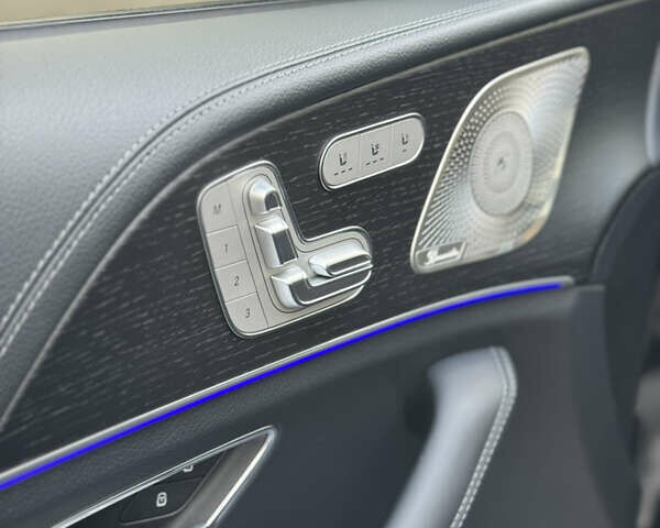 Черный Мерседес ГЛЕ-Класс, объемом двигателя 3 л и пробегом 37 тыс. км за 115000 $, фото 17 на Automoto.ua