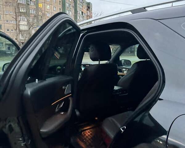 Черный Мерседес ГЛЕ-Класс, объемом двигателя 1.95 л и пробегом 89 тыс. км за 73900 $, фото 19 на Automoto.ua