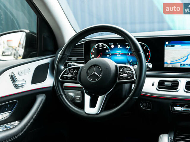 Черный Мерседес ГЛЕ-Класс, объемом двигателя 1.95 л и пробегом 39 тыс. км за 75000 $, фото 21 на Automoto.ua