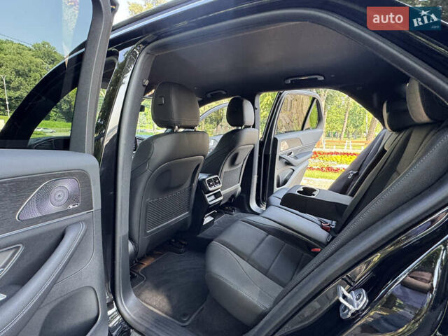 Черный Мерседес ГЛЕ-Класс, объемом двигателя 1.99 л и пробегом 43 тыс. км за 89999 $, фото 126 на Automoto.ua