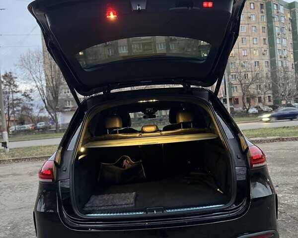 Черный Мерседес ГЛЕ-Класс, объемом двигателя 1.95 л и пробегом 89 тыс. км за 73900 $, фото 23 на Automoto.ua