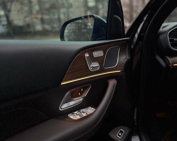 Черный Мерседес ГЛЕ-Класс, объемом двигателя 1.95 л и пробегом 89 тыс. км за 73900 $, фото 14 на Automoto.ua