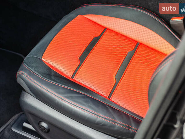 Черный Мерседес ГЛЕ-Класс, объемом двигателя 3 л и пробегом 28 тыс. км за 119900 $, фото 32 на Automoto.ua