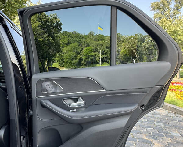 Черный Мерседес ГЛЕ-Класс, объемом двигателя 1.99 л и пробегом 43 тыс. км за 89999 $, фото 29 на Automoto.ua