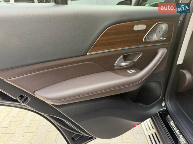 Черный Мерседес ГЛЕ-Класс, объемом двигателя 1.99 л и пробегом 48 тыс. км за 77500 $, фото 47 на Automoto.ua