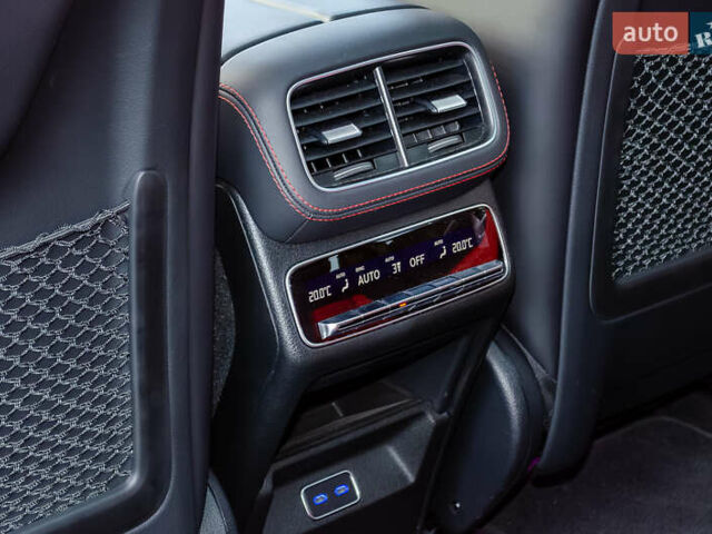 Черный Мерседес ГЛЕ-Класс, объемом двигателя 3 л и пробегом 28 тыс. км за 119900 $, фото 37 на Automoto.ua