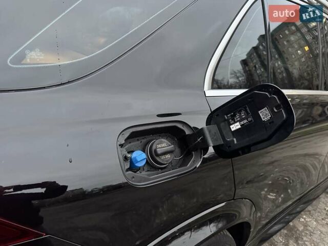 Черный Мерседес ГЛЕ-Класс, объемом двигателя 1.95 л и пробегом 89 тыс. км за 73900 $, фото 25 на Automoto.ua