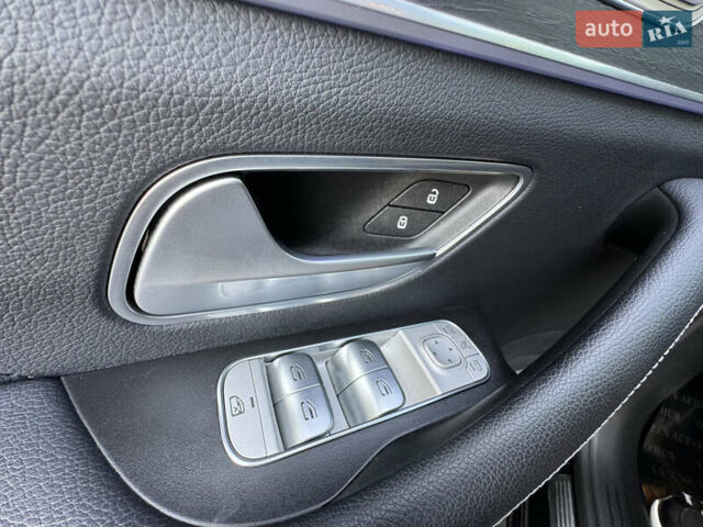 Черный Мерседес ГЛЕ-Класс, объемом двигателя 1.99 л и пробегом 43 тыс. км за 89999 $, фото 55 на Automoto.ua