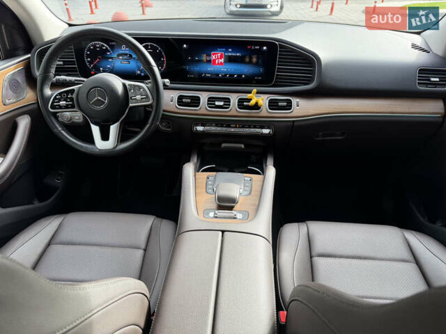 Черный Мерседес ГЛЕ-Класс, объемом двигателя 1.99 л и пробегом 48 тыс. км за 77500 $, фото 36 на Automoto.ua